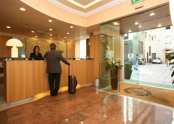Hotel pres du College: Le Petit Hotel